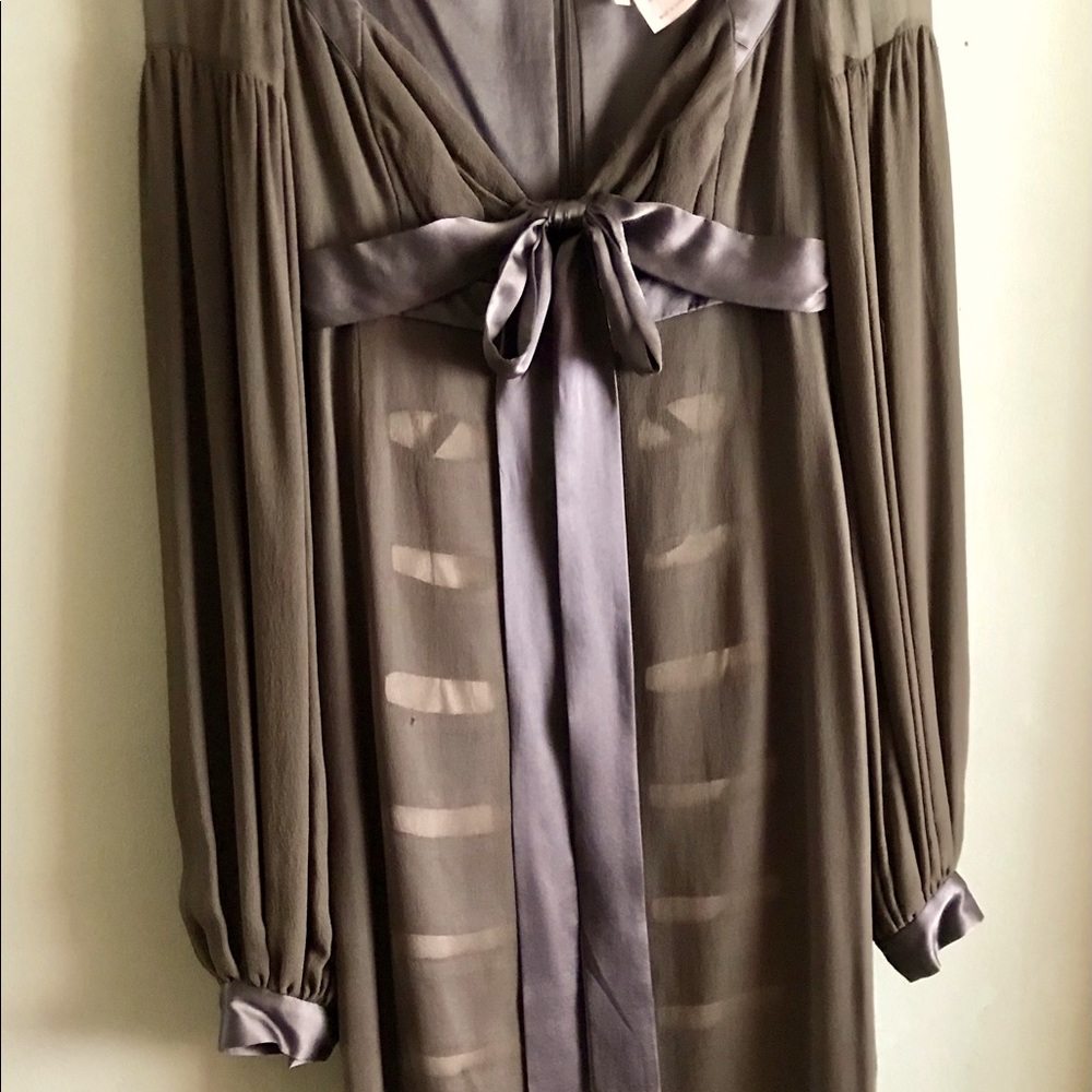 Gorgeous 100% Silk Sheath Dress by Mandalay